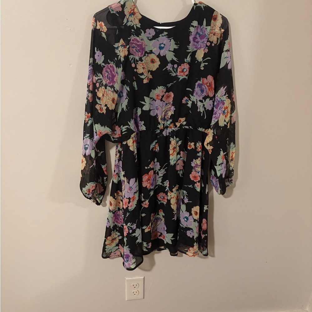 Wayf Black Floral Long-Sleeve Mini Dress Sz M